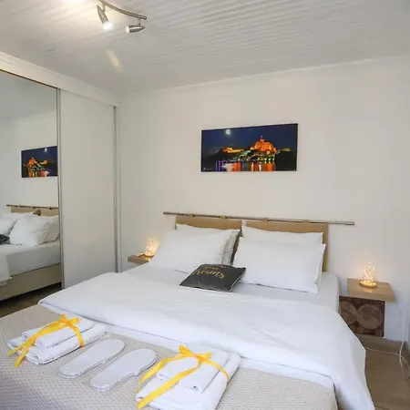 Apartment Corfu Port Home- Centre